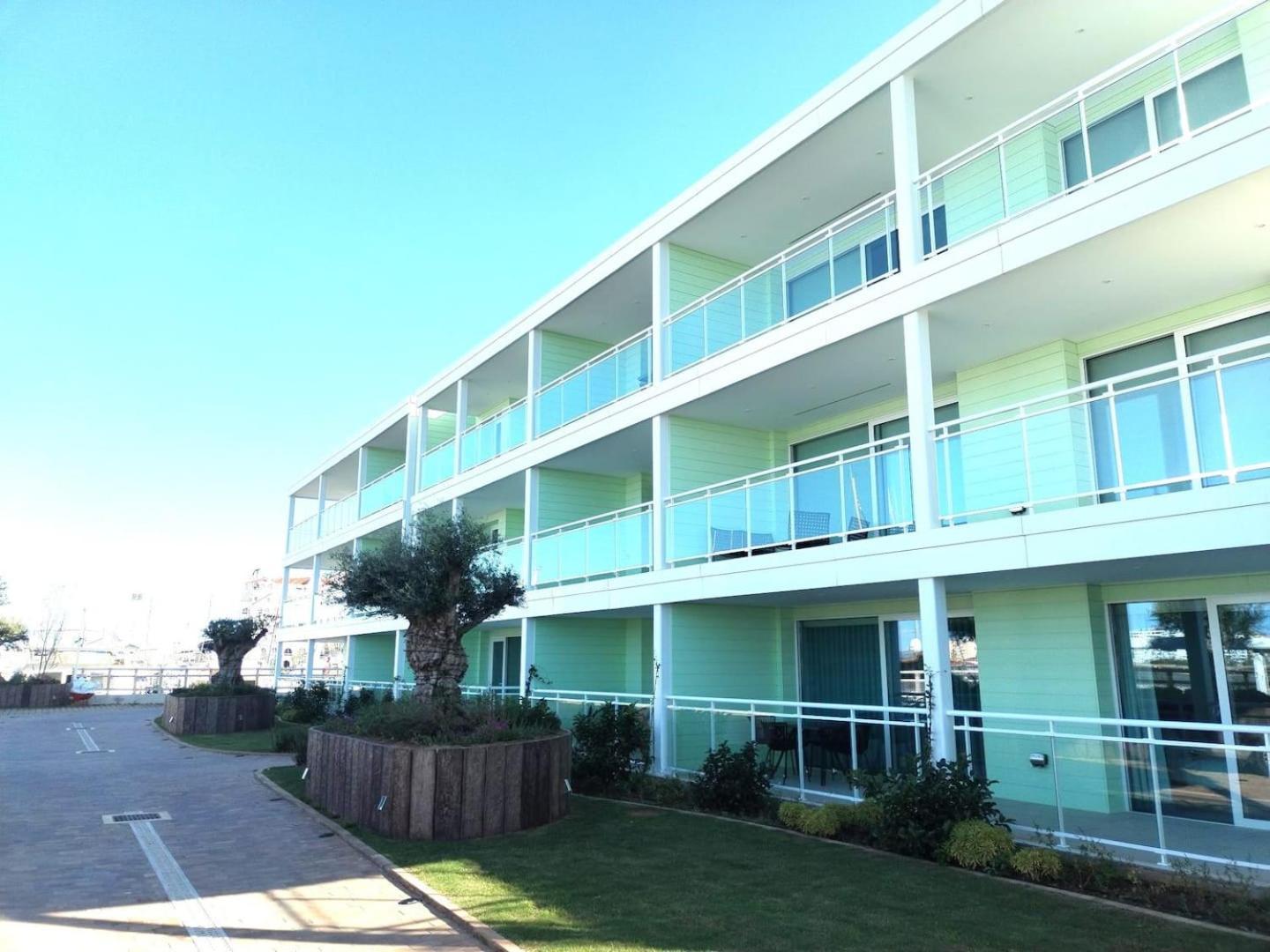 Marina Club Luxury Private Studio With Pool And Incredible Views Gibraltar Exterior photo