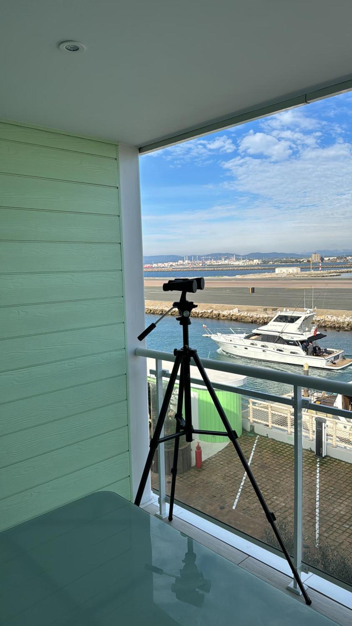 Marina Club Luxury Private Studio With Pool And Incredible Views Gibraltar Exterior photo