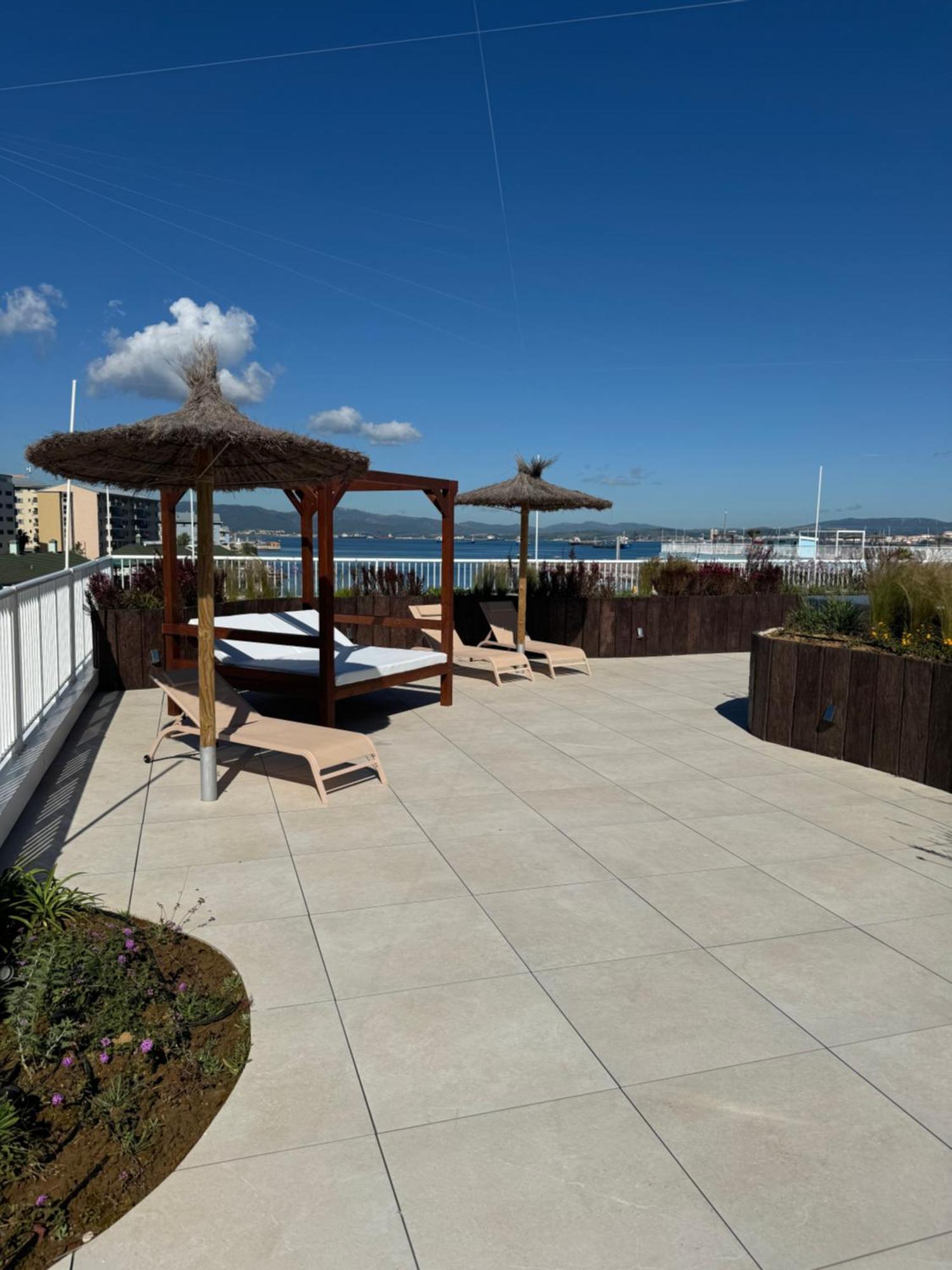 Marina Club Luxury Private Studio With Pool And Incredible Views Gibraltar Exterior photo